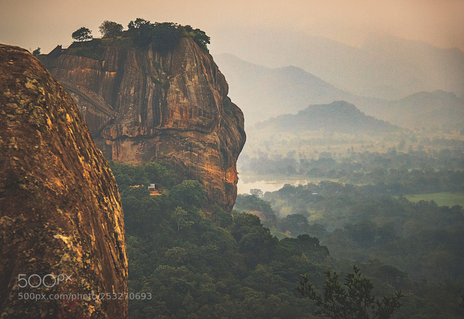Canon EOS 600D (Rebel EOS T3i / EOS Kiss X5) sample photo. Sigiriya, from pidurangala #3 photography