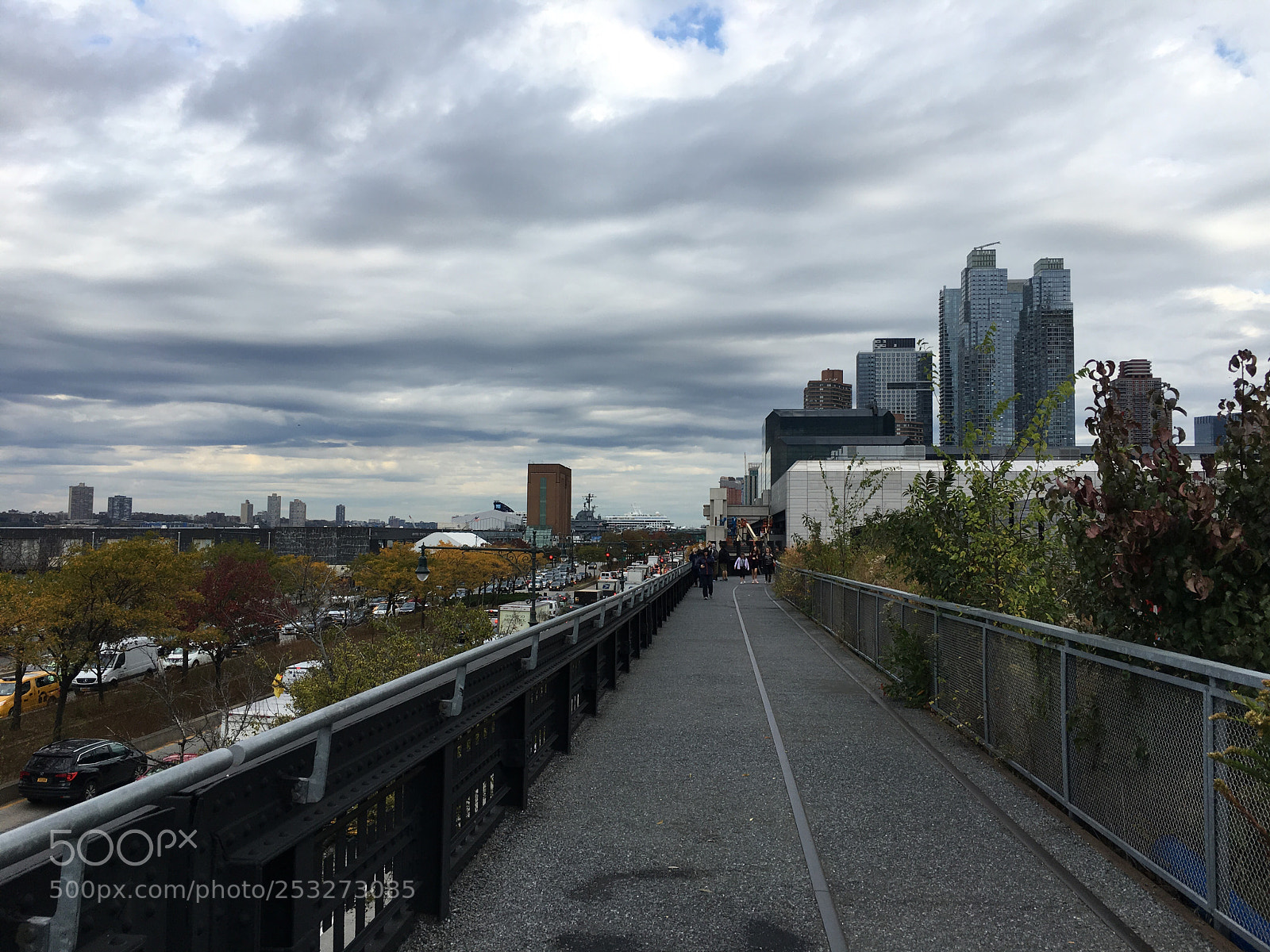 Apple iPhone 6s Plus sample photo. High lane ny photography