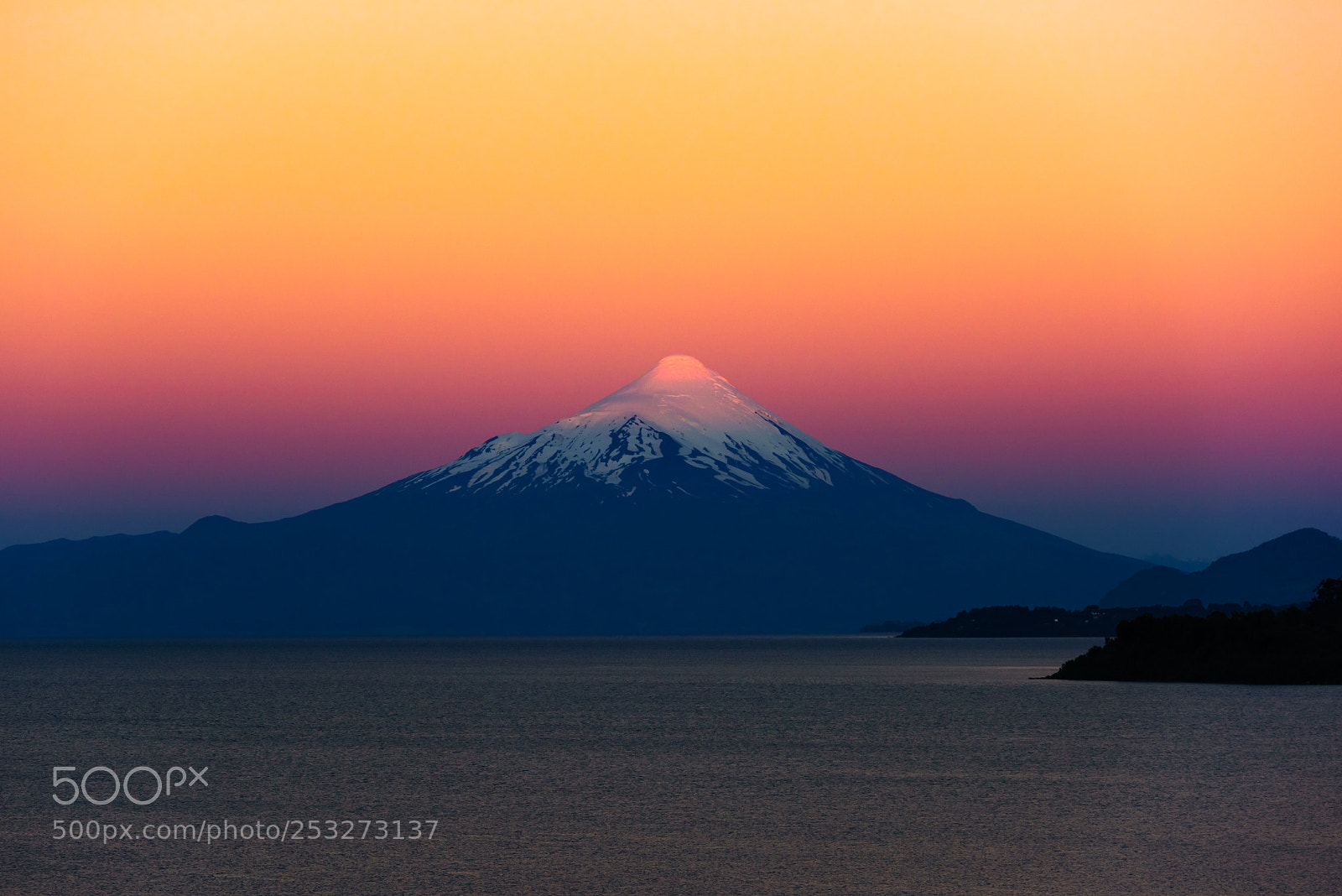 Nikon D810 sample photo. The mountain by llanquihue photography