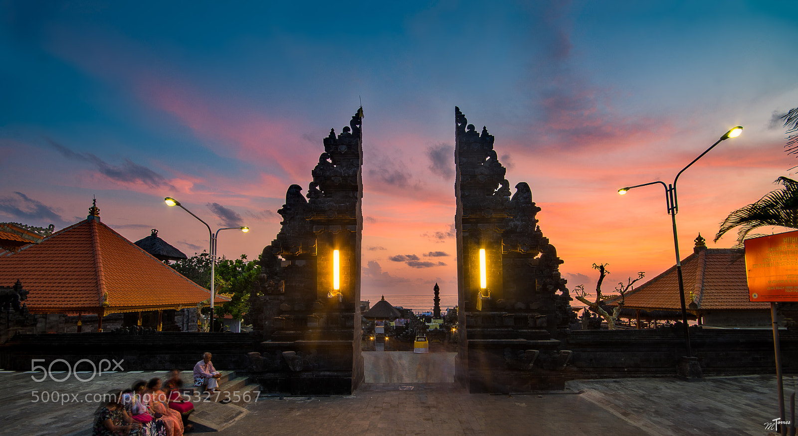 Nikon D7200 sample photo. Tanah lot gates photography