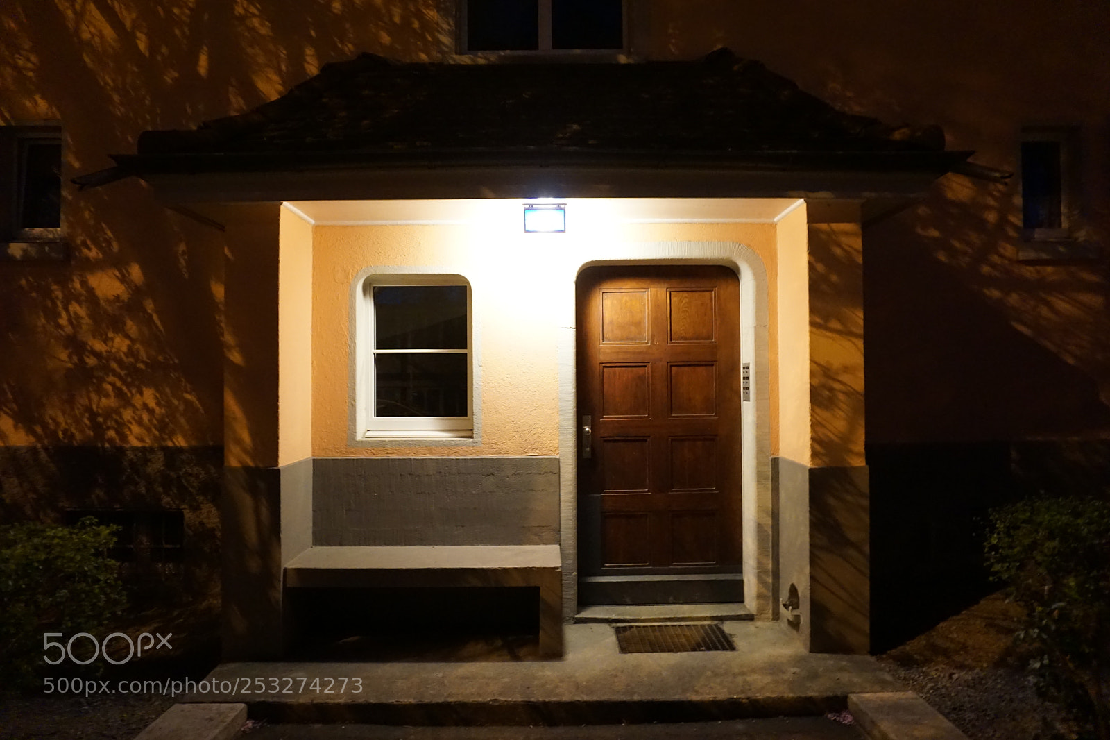 Sony a6000 sample photo. A door in wiedikon photography