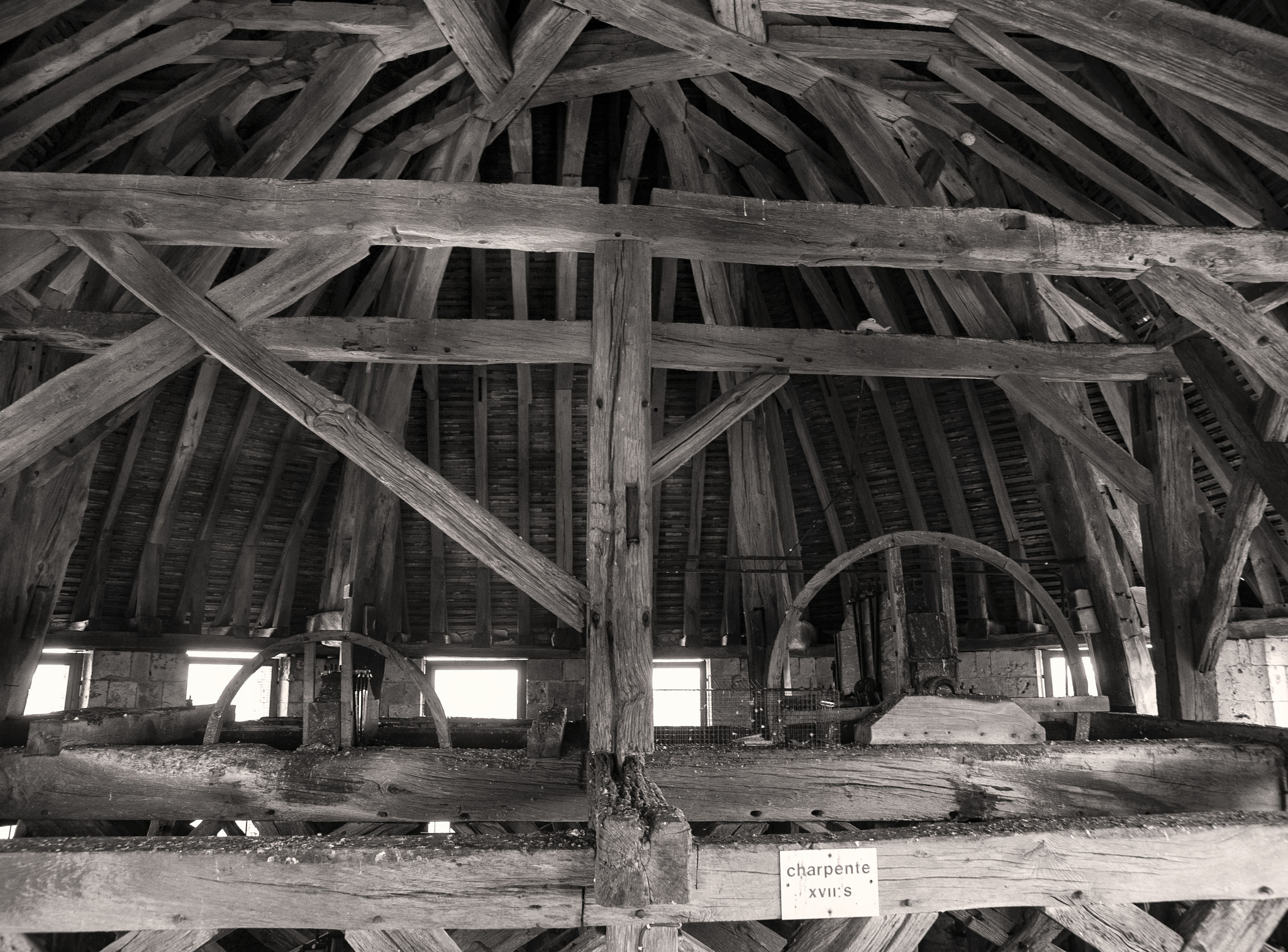 Olympus E-5 sample photo. César tower frame of xvii century in provins. photography