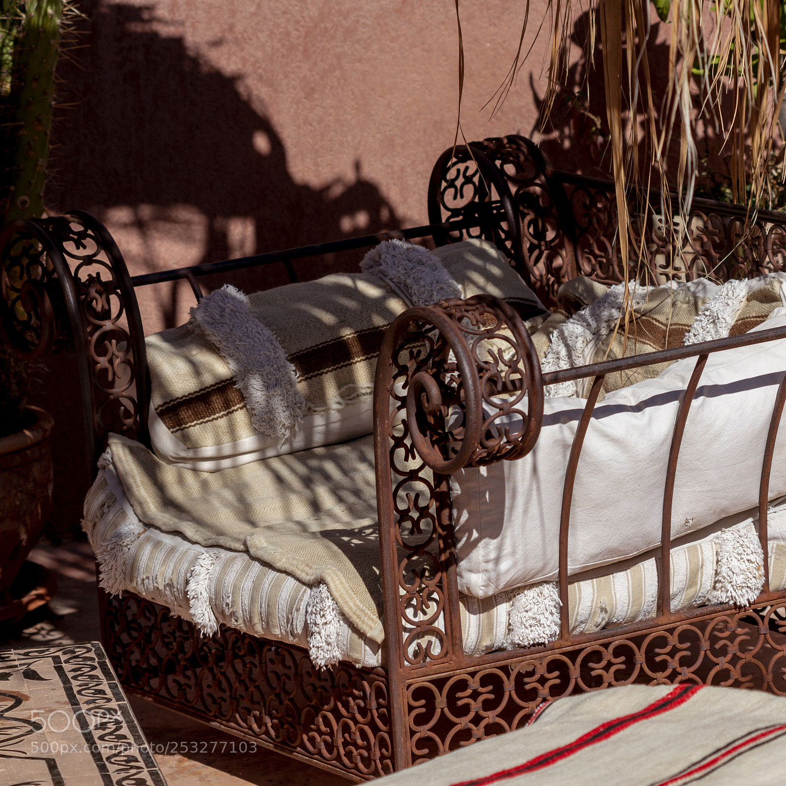 Canon EOS 70D sample photo. The chair photography