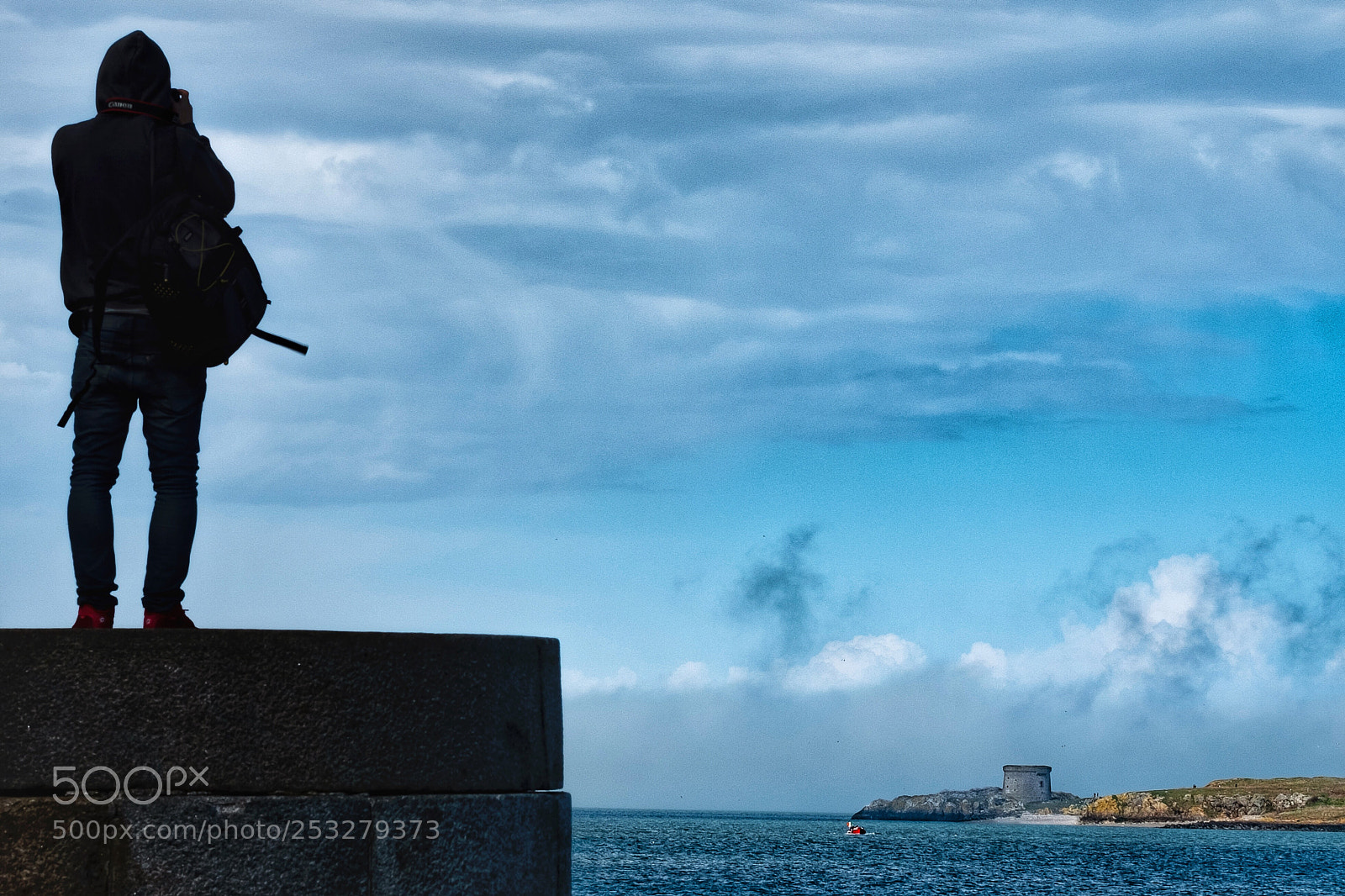 Fujifilm X-T2 sample photo. Howth harbour wall photography