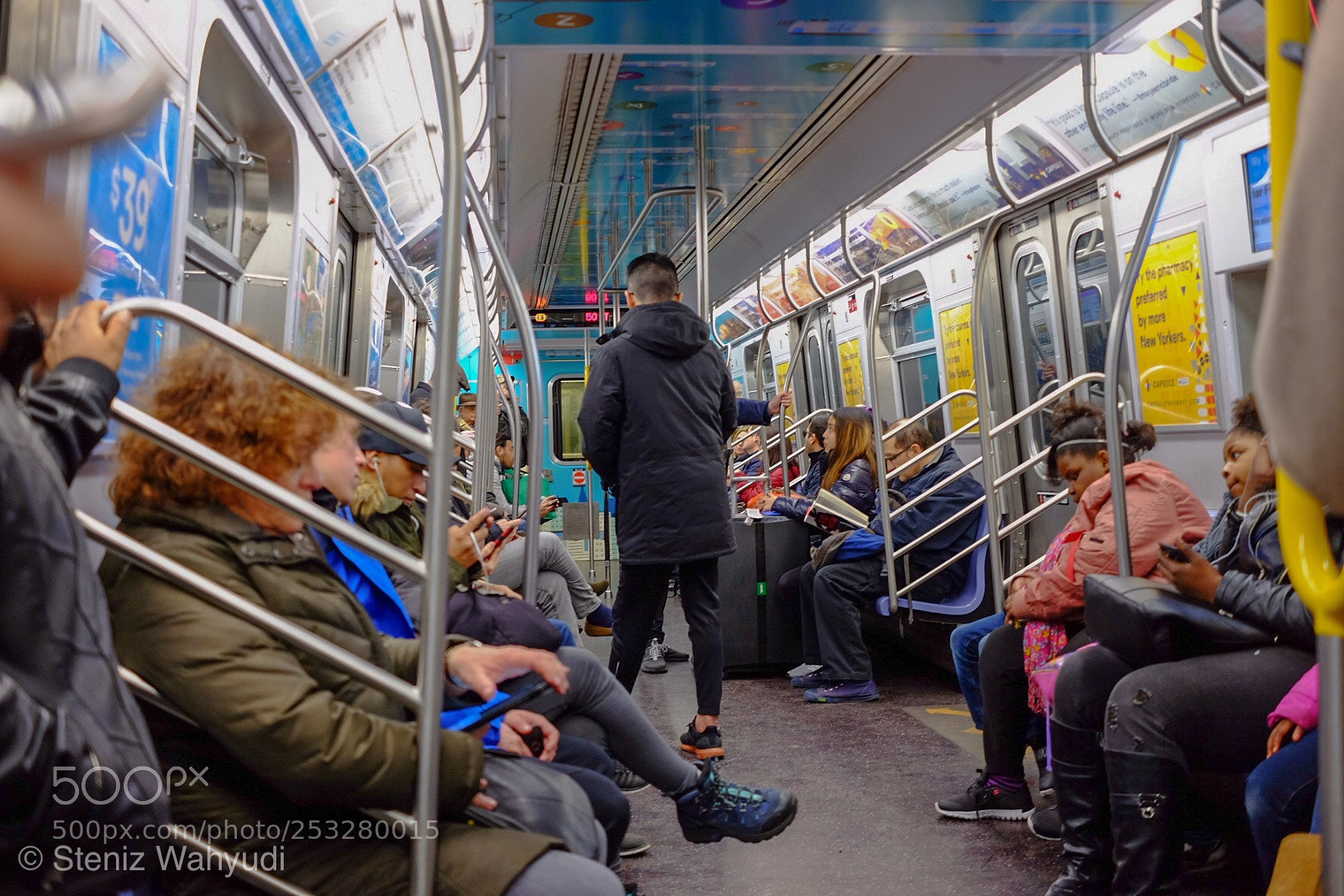 Fujifilm X-T10 sample photo. Subway photography