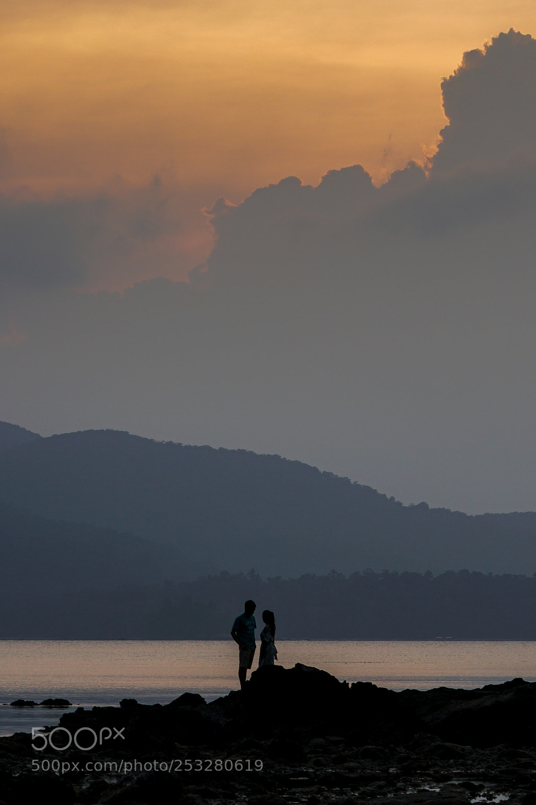Sony a6500 sample photo. A romantic evening photography