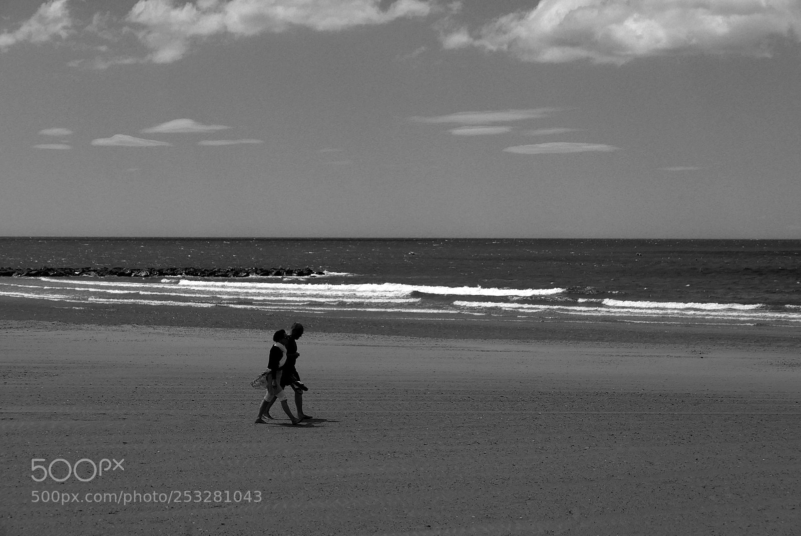 Panasonic Lumix DMC-LX100 sample photo. Walk together on the photography