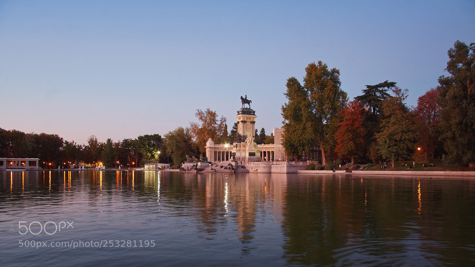 Canon EOS 40D sample photo. Parque del buen retiro photography