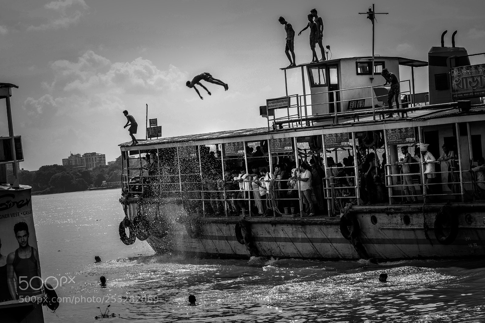 Canon EOS 700D (EOS Rebel T5i / EOS Kiss X7i) sample photo. Boat photography