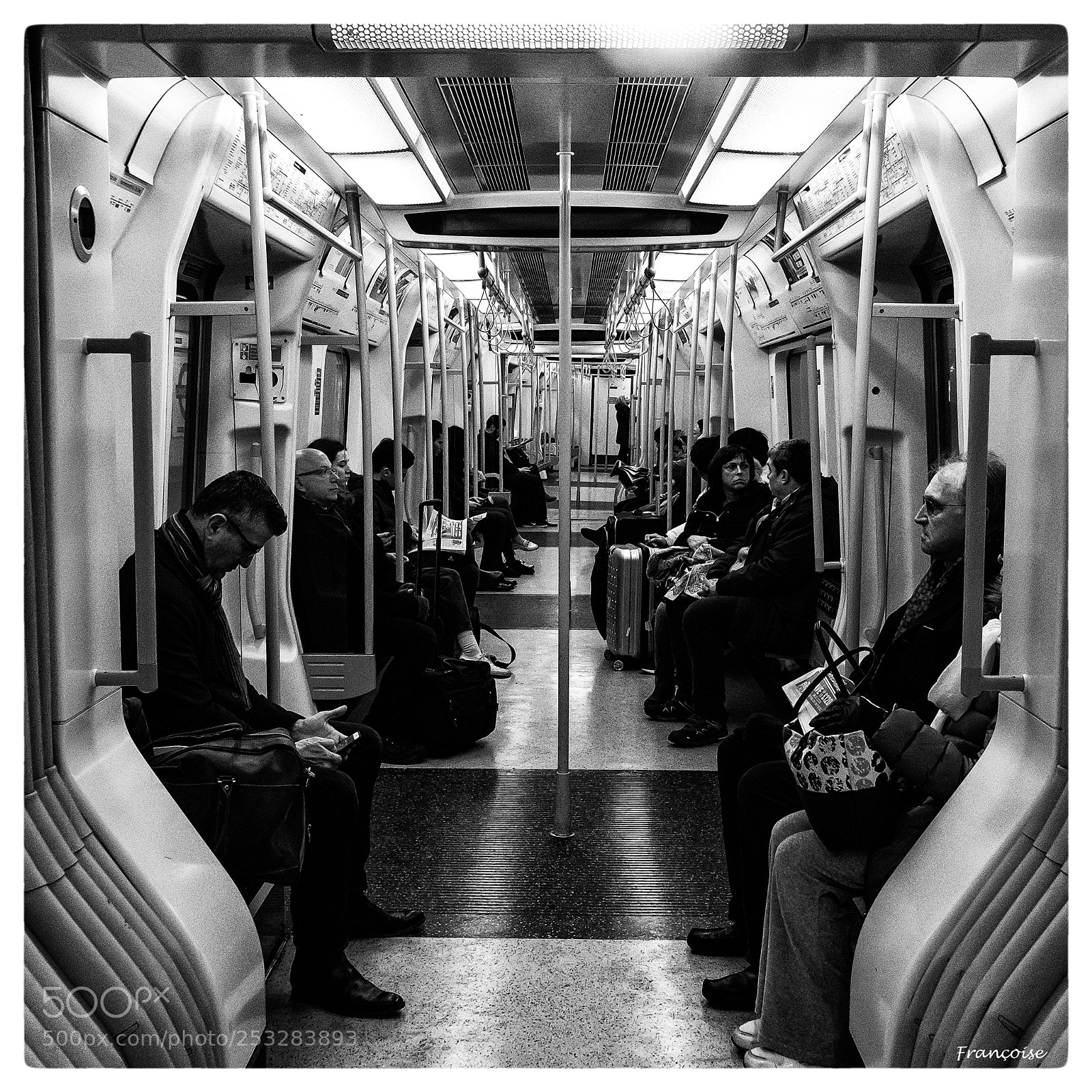 Panasonic Lumix DMC-LX100 sample photo. Circle line photography