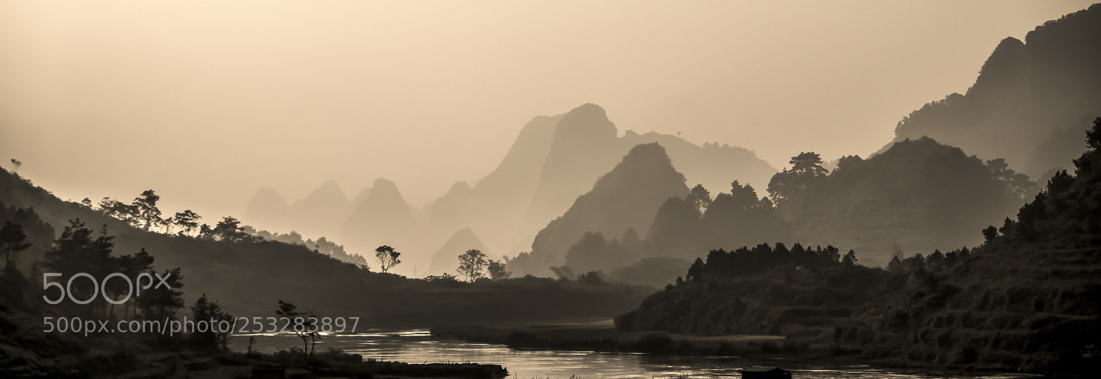 Fujifilm X-E2 sample photo. 层峦叠嶂 photography