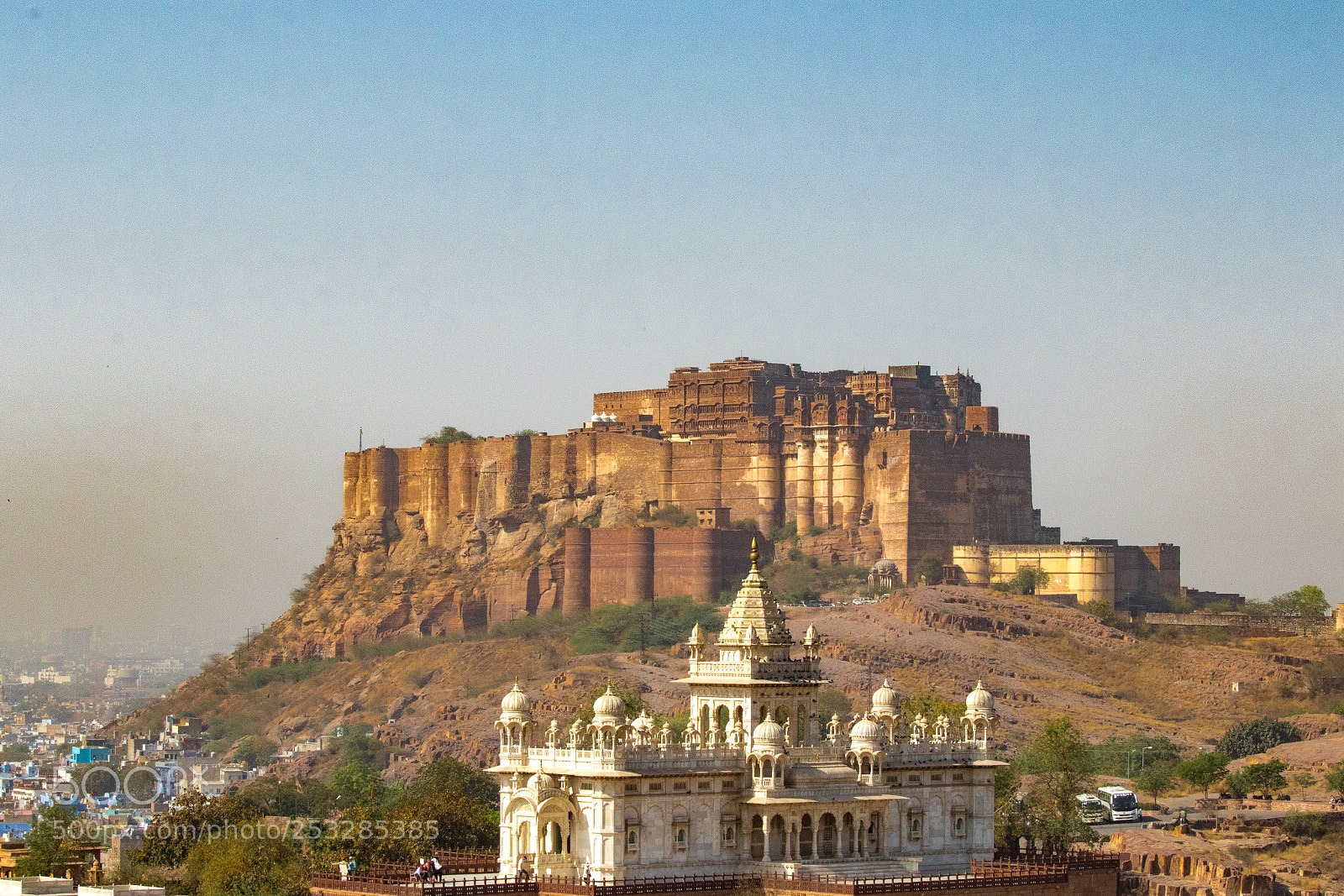 Canon EOS 800D (EOS Rebel T7i / EOS Kiss X9i) sample photo. Mehrungarh fort photography