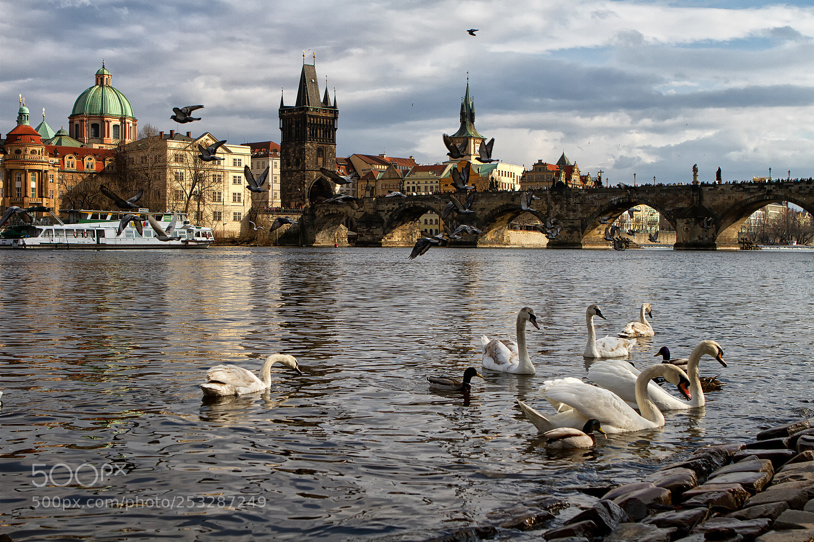 Canon EOS 7D sample photo. Moldava&bridge photography