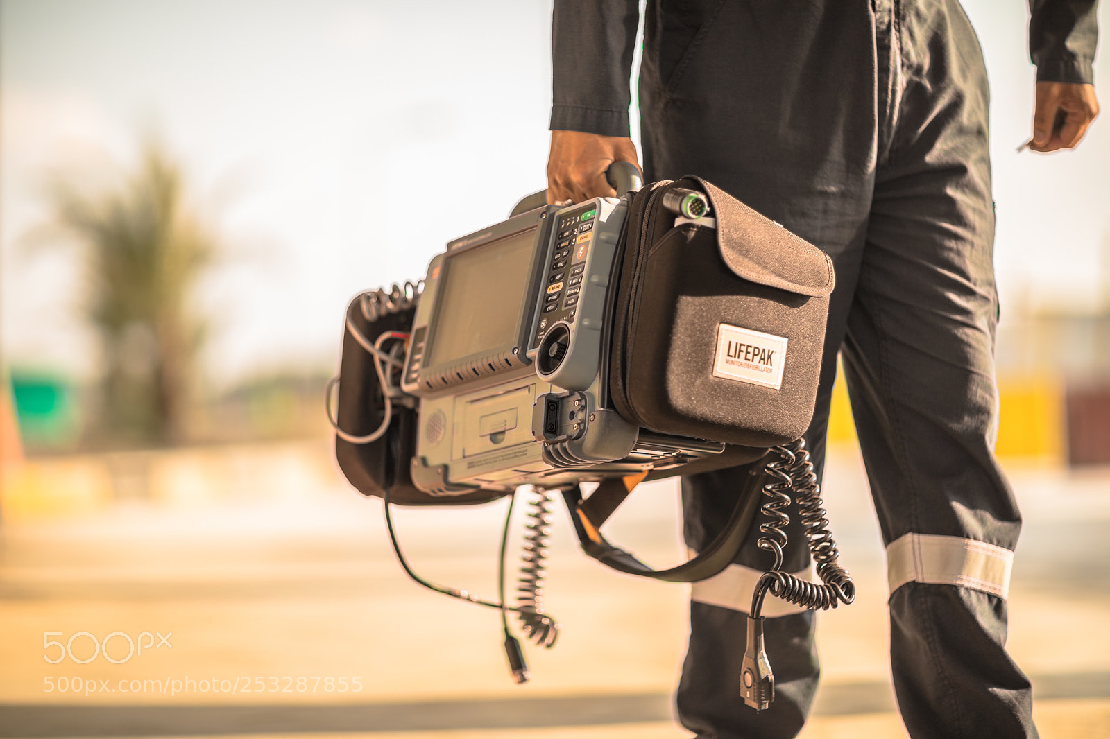 Canon EOS 5D Mark IV sample photo. Medical emergency kit photography
