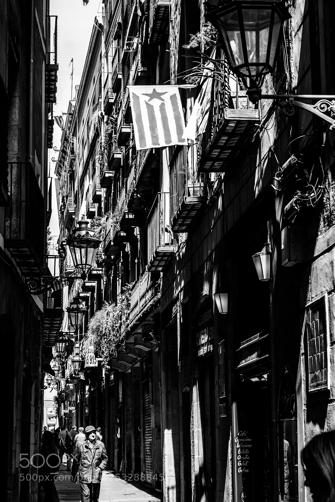 Nikon D3100 sample photo. Barcelona b/n photography