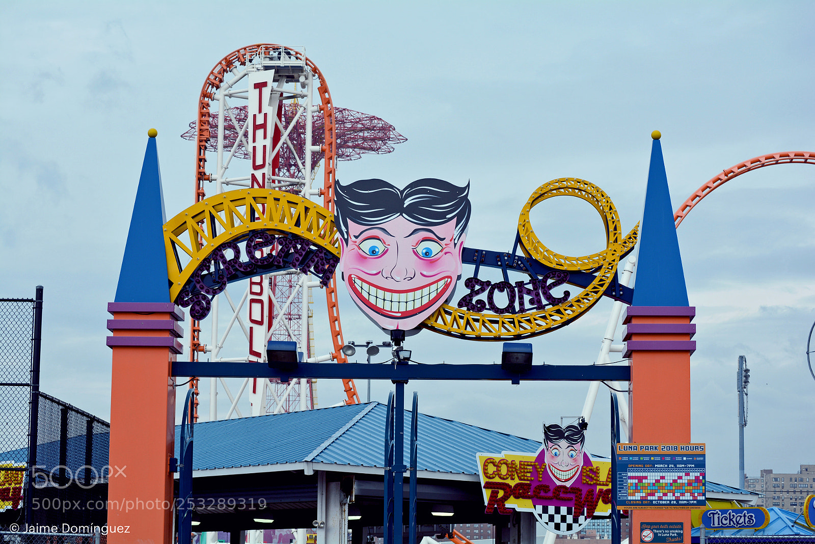 Nikon D5200 sample photo. Coney island photography