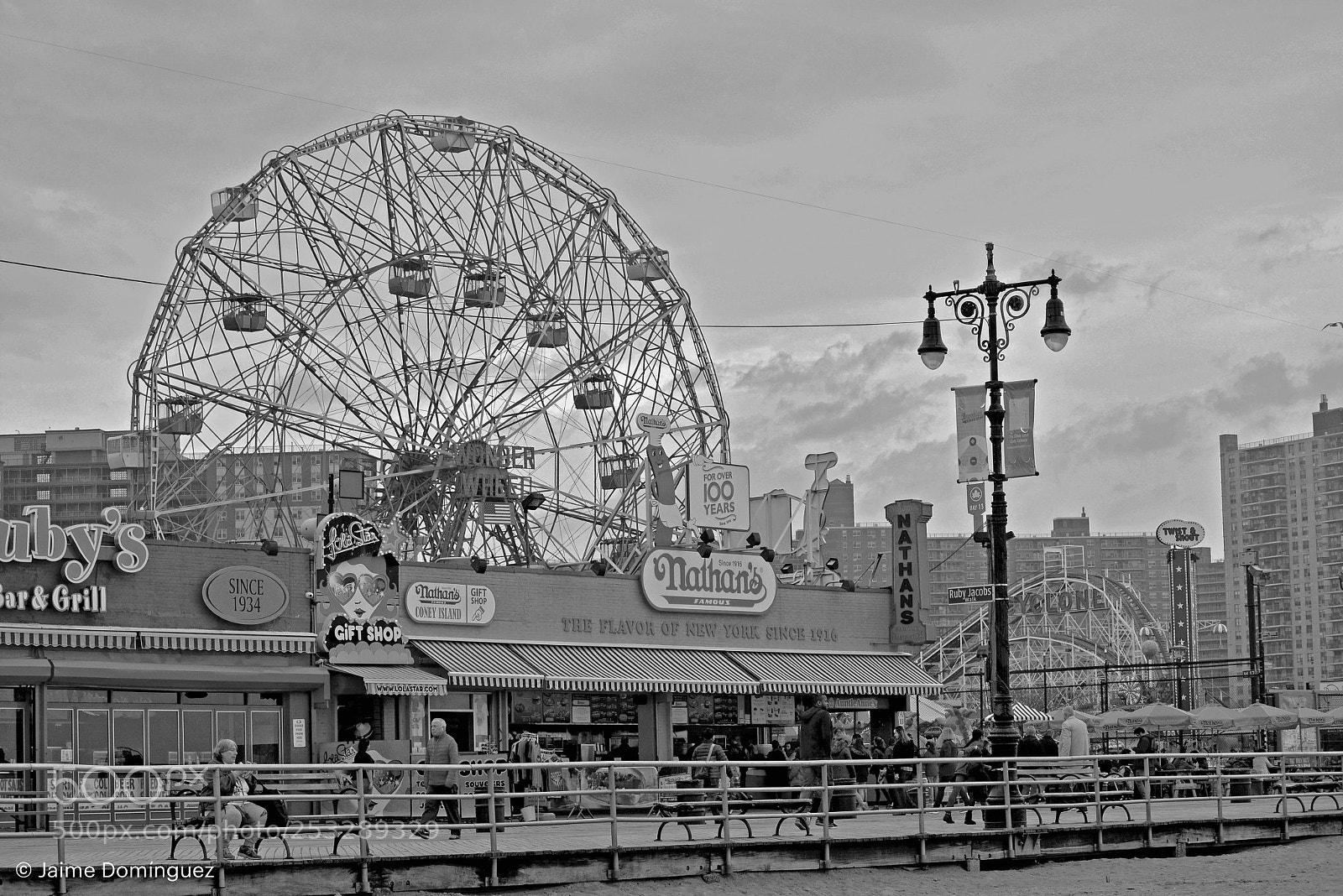 Nikon D5200 sample photo. Coney island photography