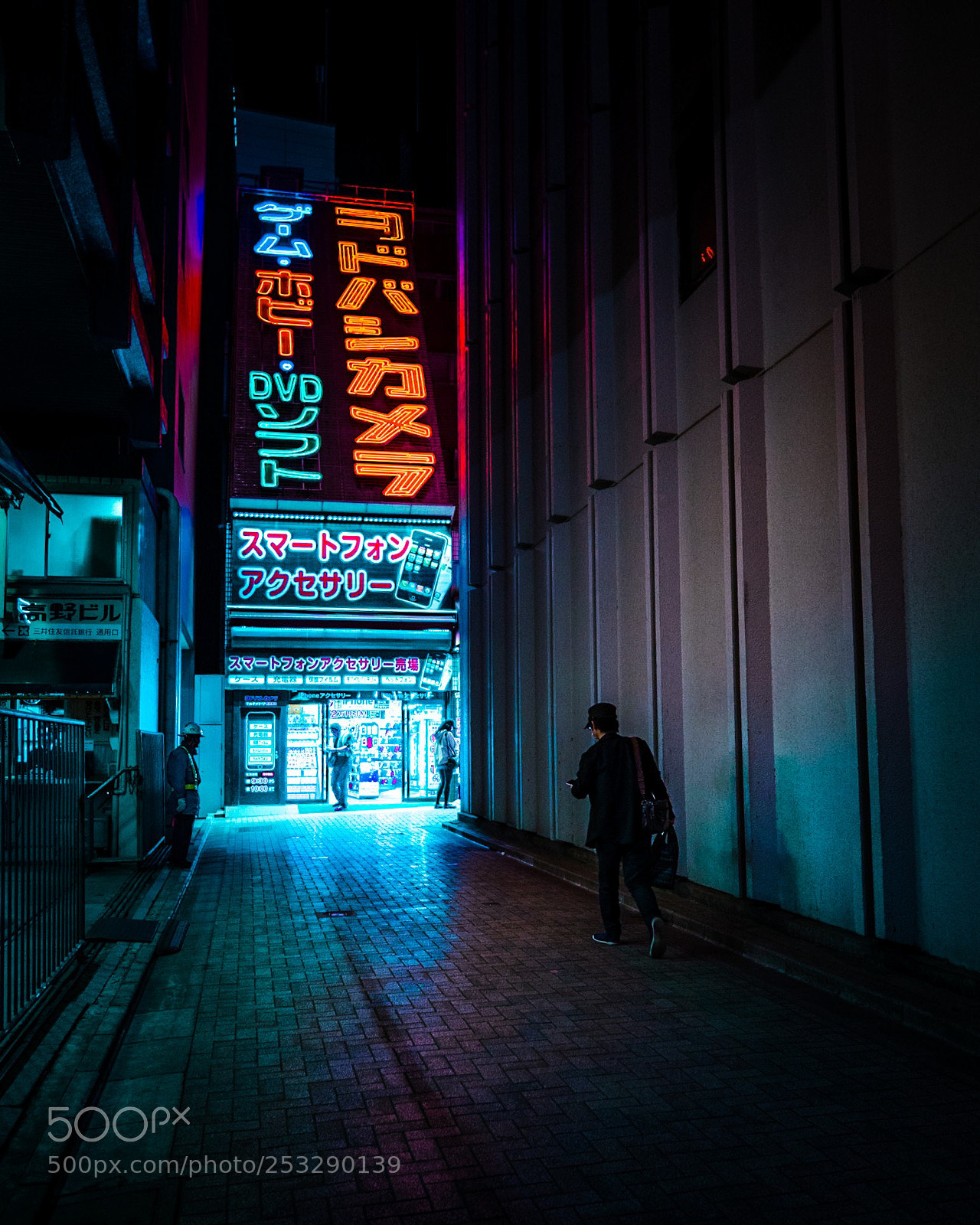 Panasonic Lumix DMC-GX8 sample photo. D v d photography