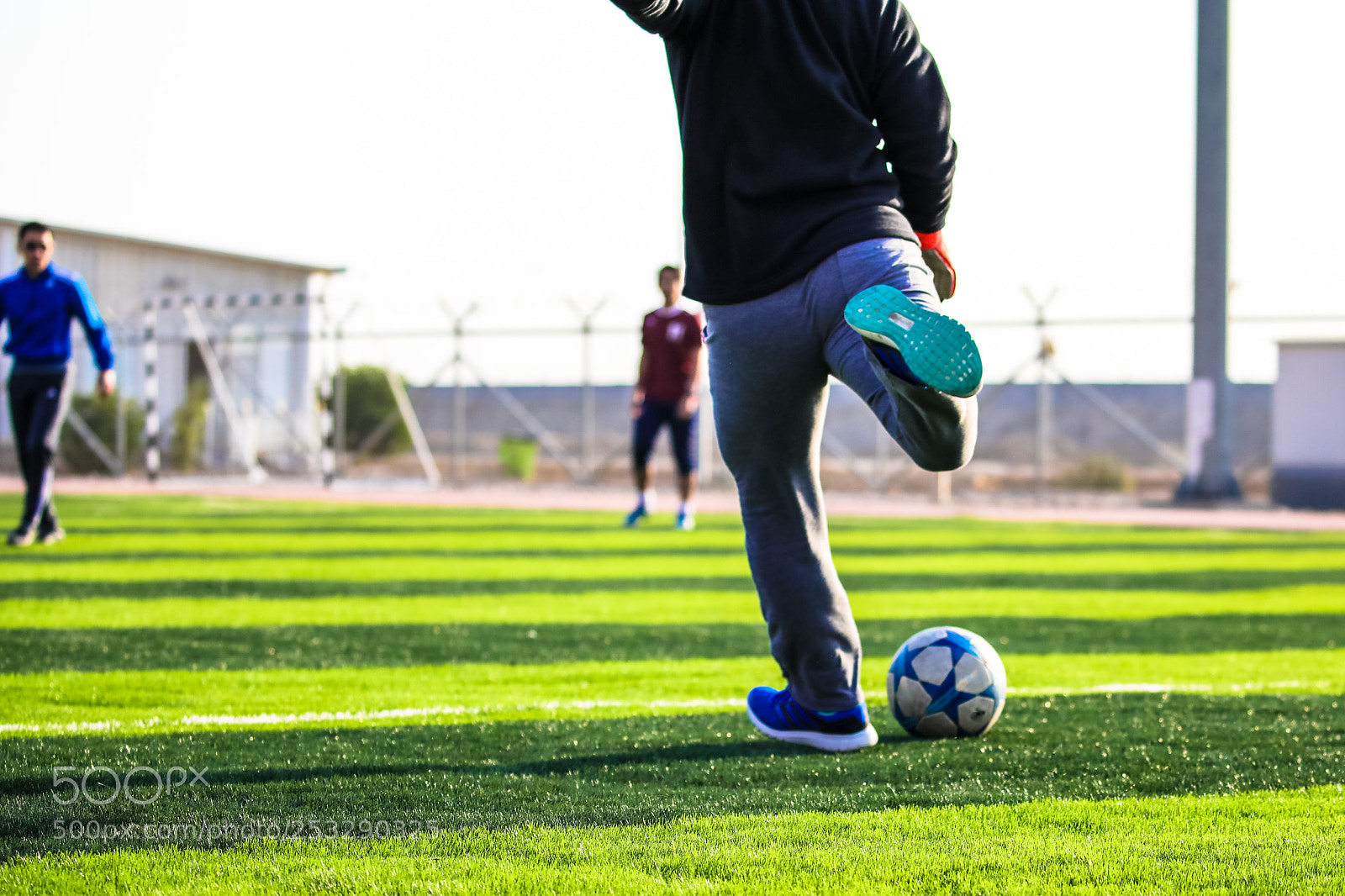 Canon EOS 5D Mark IV sample photo. Winter football match photography