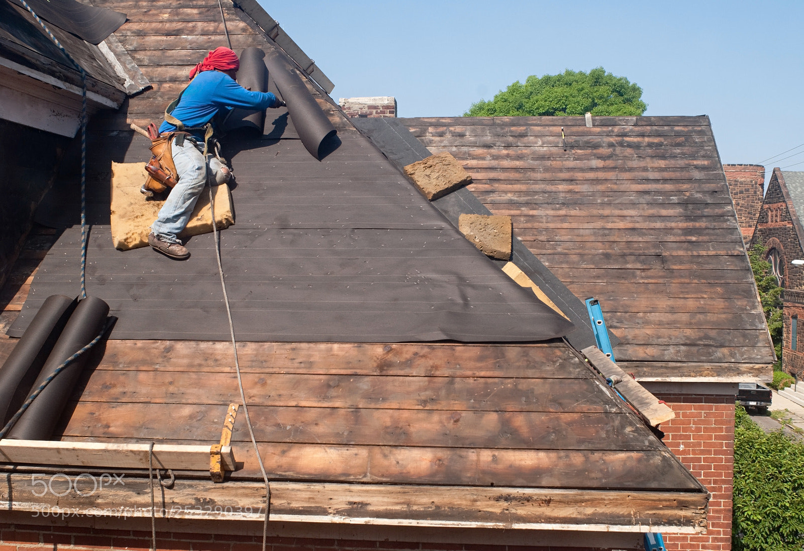 Nikon D200 sample photo. Asheville roofing company photography