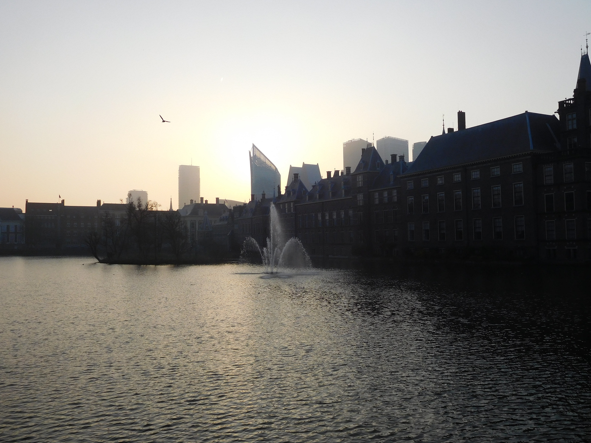 Nikon Coolpix S7000 sample photo. The hague wakes up photography