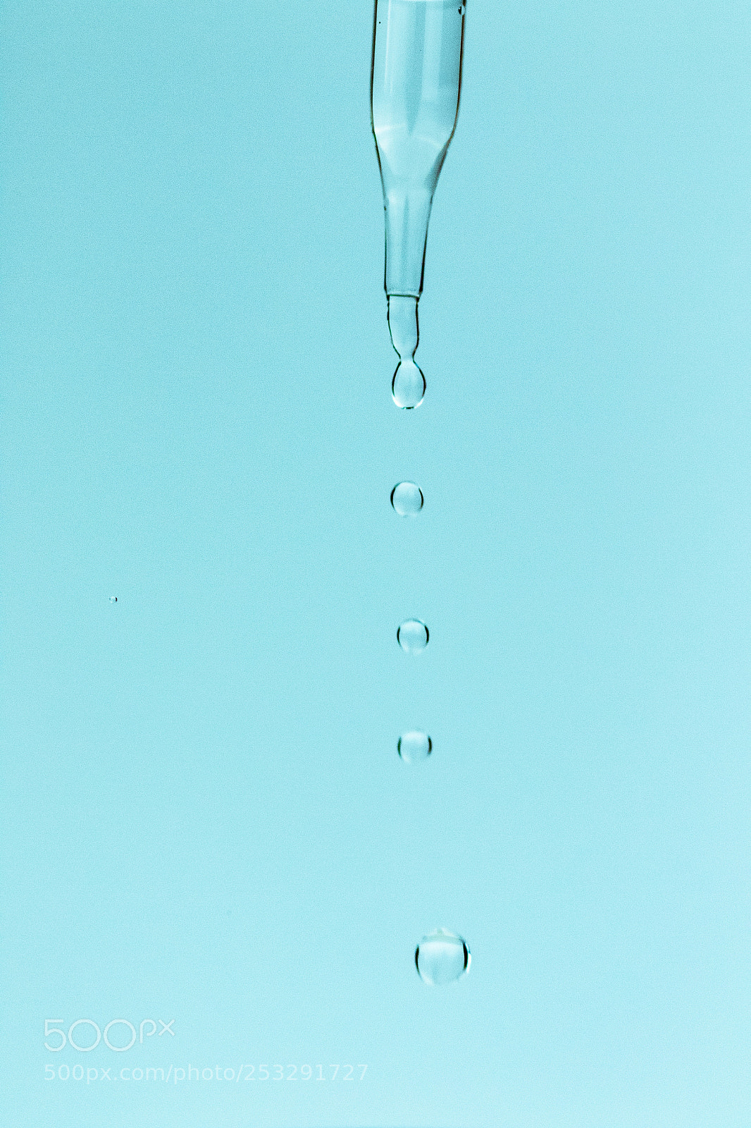 Canon EOS 7D Mark II sample photo. Water drops photography