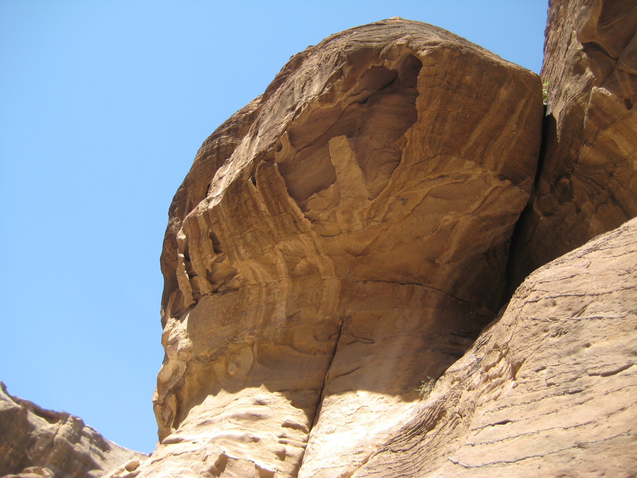 Canon DIGITAL IXUS 70 sample photo. Rocks in petra photography