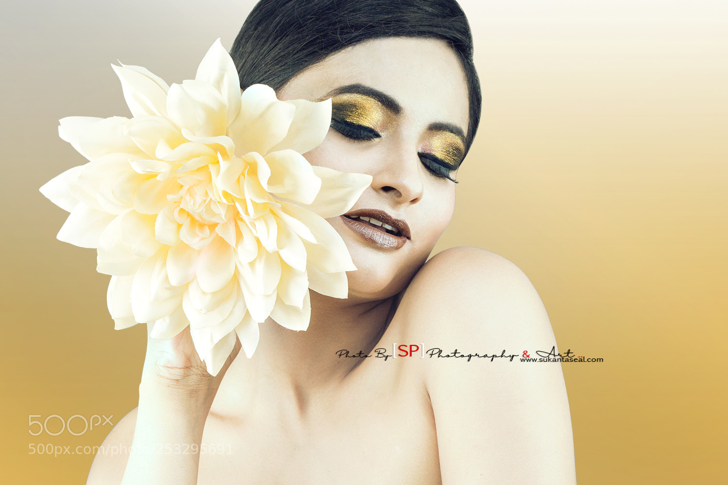 Canon EOS 5D Mark II sample photo. A r i a photography
