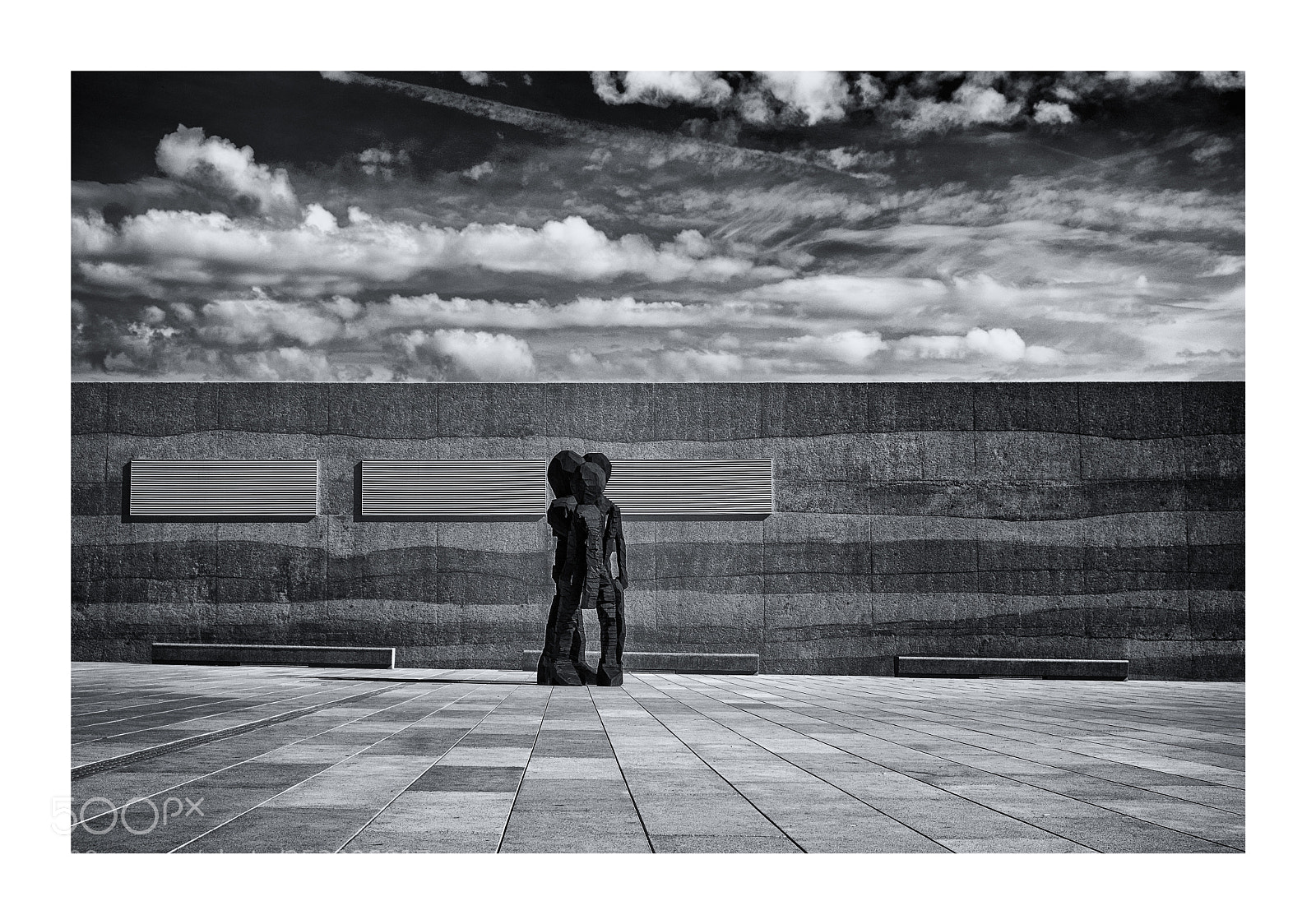 Fujifilm X-T1 sample photo. Three persons and sky photography