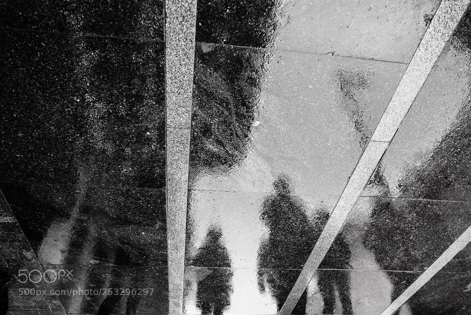 Panasonic Lumix DMC-LX100 sample photo. Rain in the city... photography