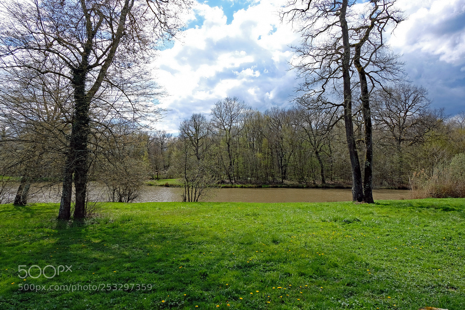 Fujifilm X-T20 sample photo. Fontaine couverte, givry sa photography