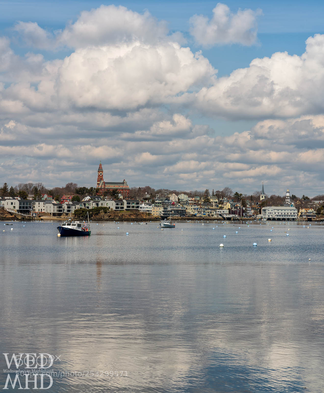 Sony a7R III sample photo. The harbor at noon photography
