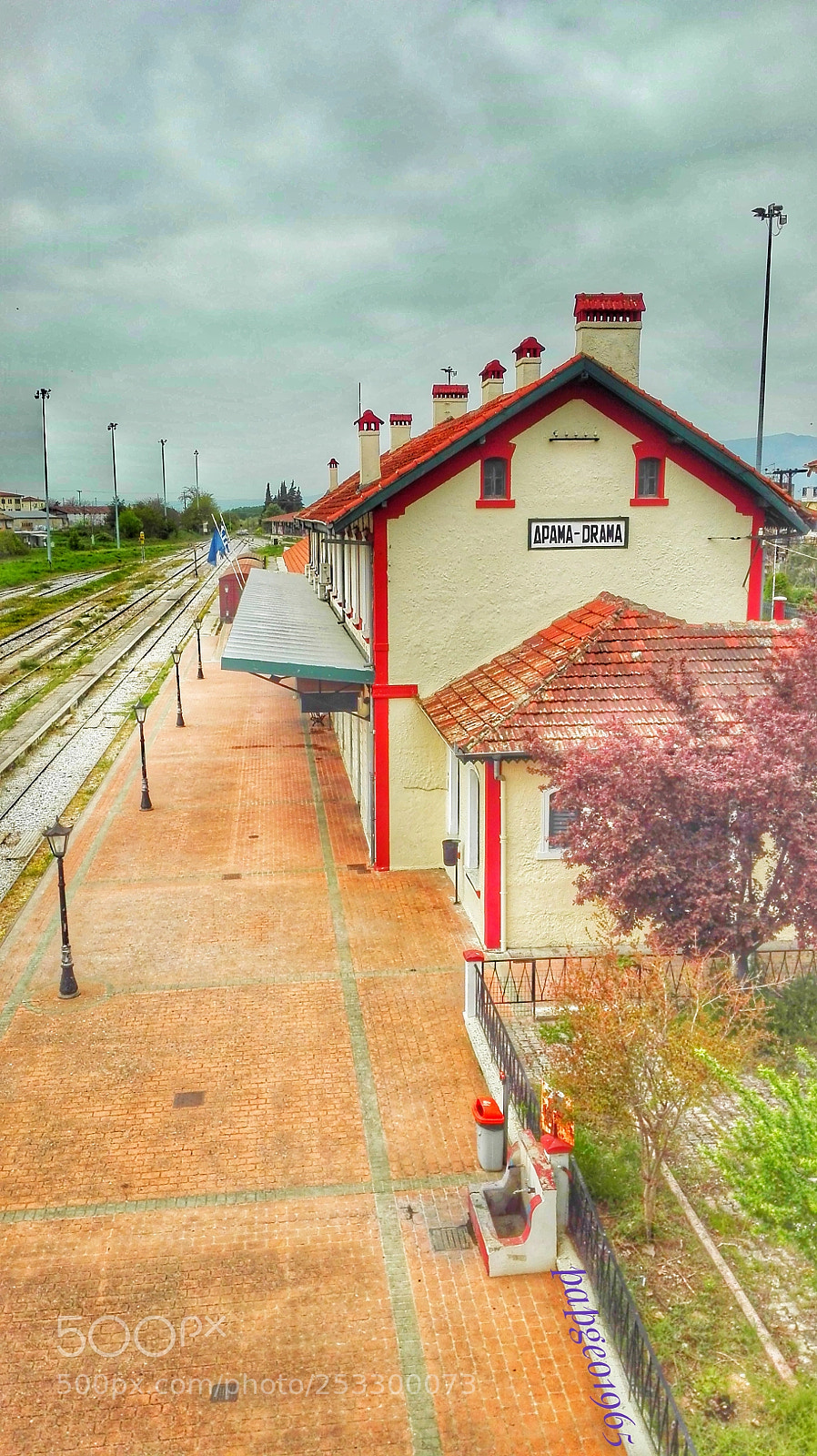 HUAWEI P8 Lite sample photo. Railway station dramas. photography