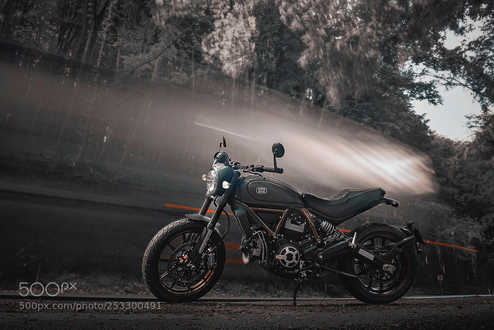 Nikon D810 sample photo. Ducati scrambler photography