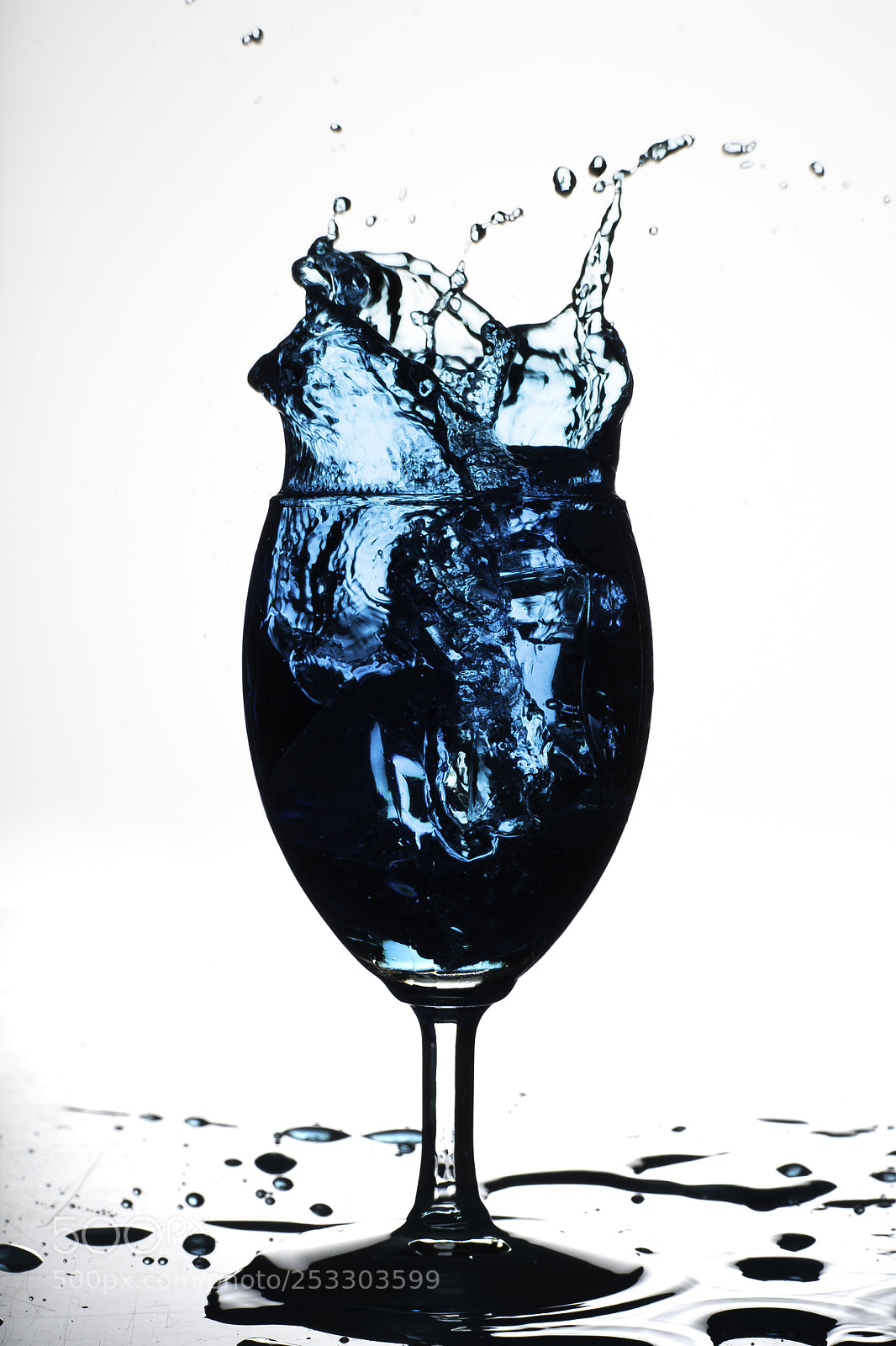 Nikon D500 sample photo. Glass with splash of photography