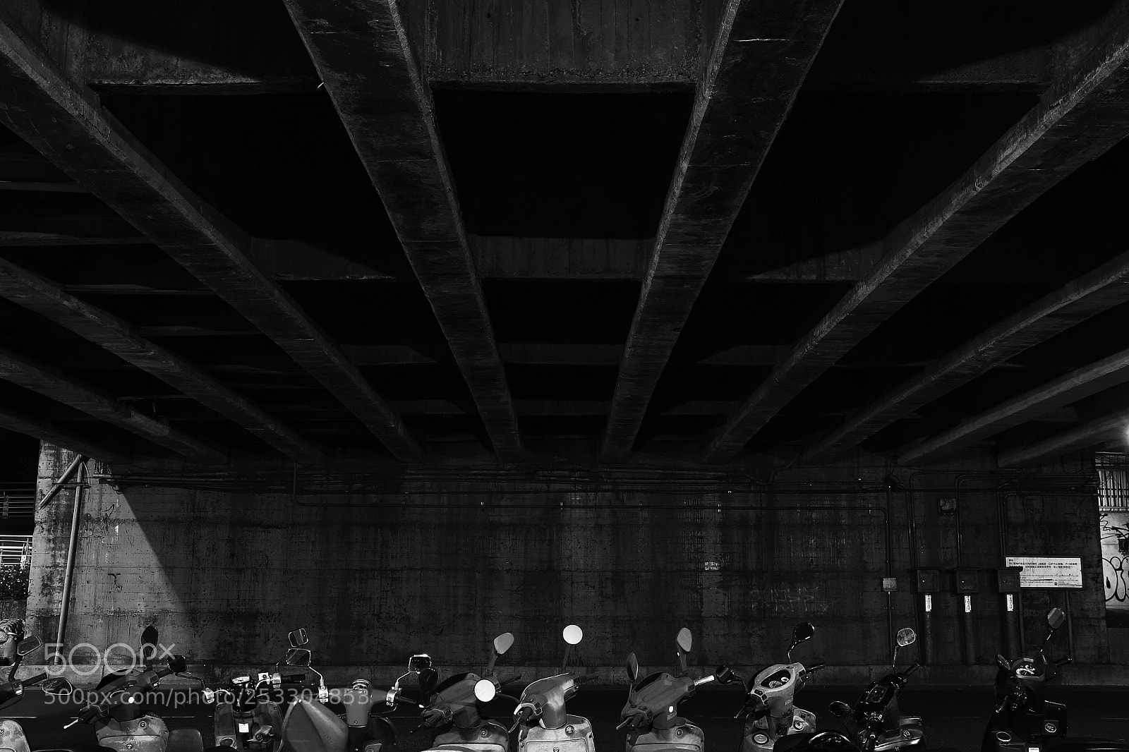 Canon EOS 650D (EOS Rebel T4i / EOS Kiss X6i) sample photo. #street_blues photography
