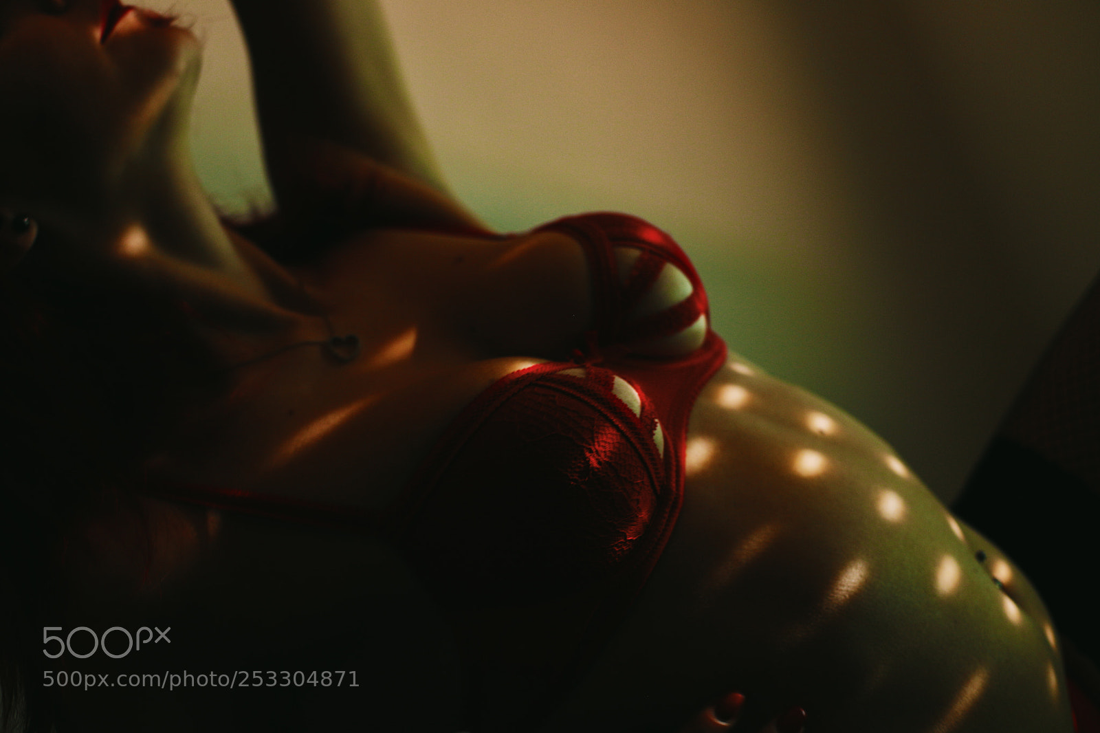 Canon EOS 6D Mark II sample photo. Syndra photography