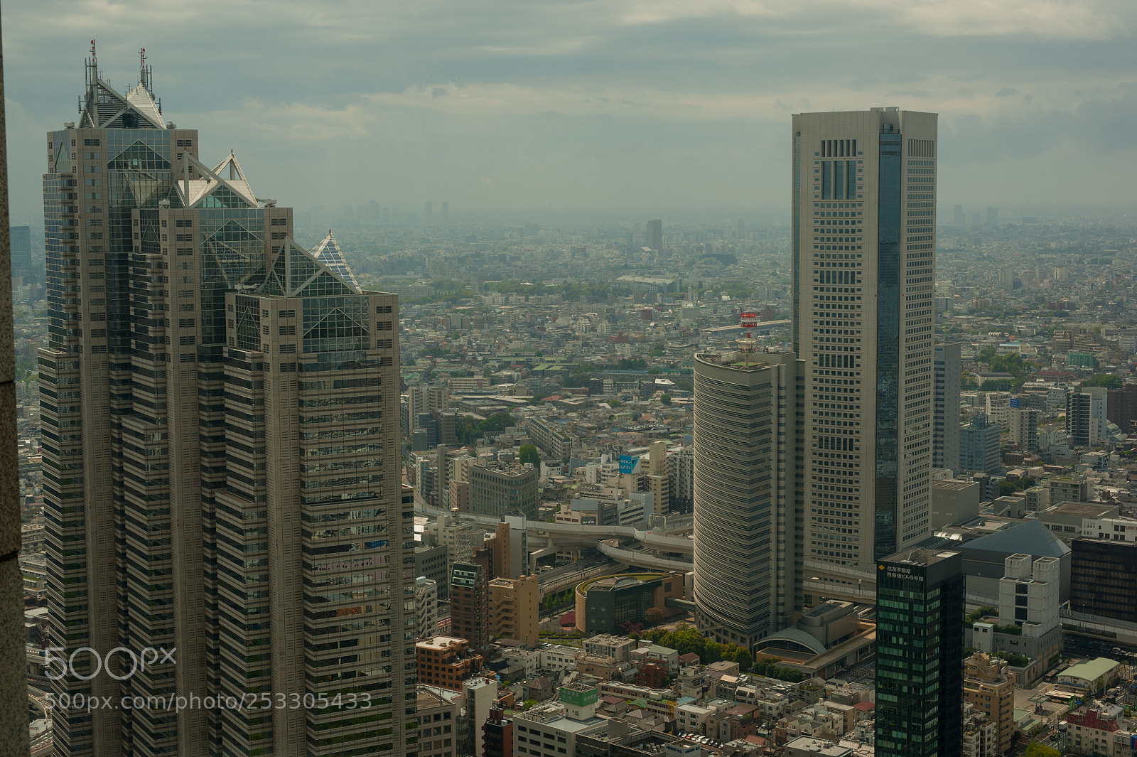 Nikon D700 sample photo. Tokyo ,shinjuku

japan photography
