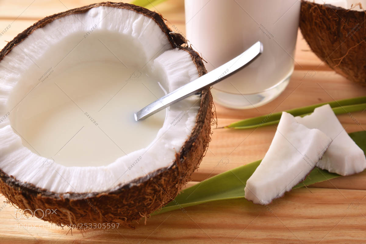 Nikon D810 sample photo. Coconut milk in coconut photography