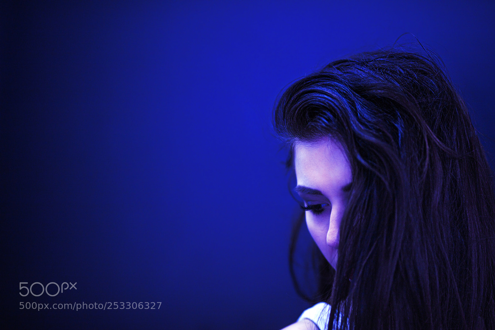 Canon EOS 5DS R sample photo. Jule in blau photography