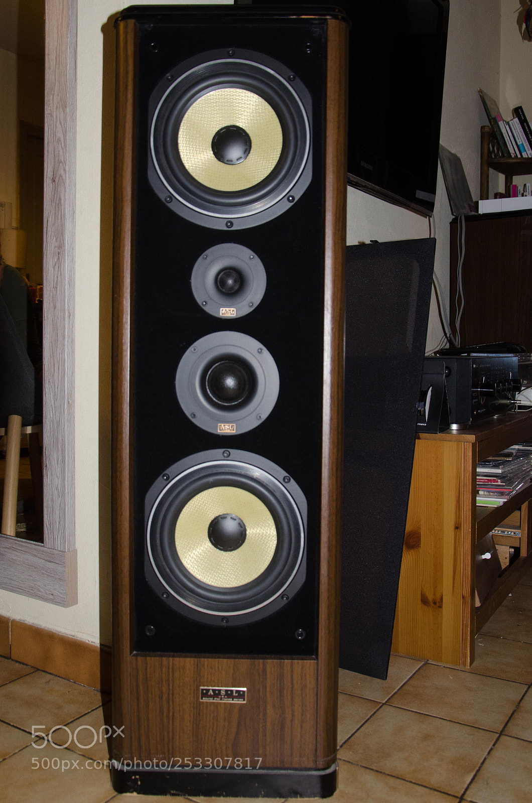 Nikon D7000 sample photo. Enceinte photography
