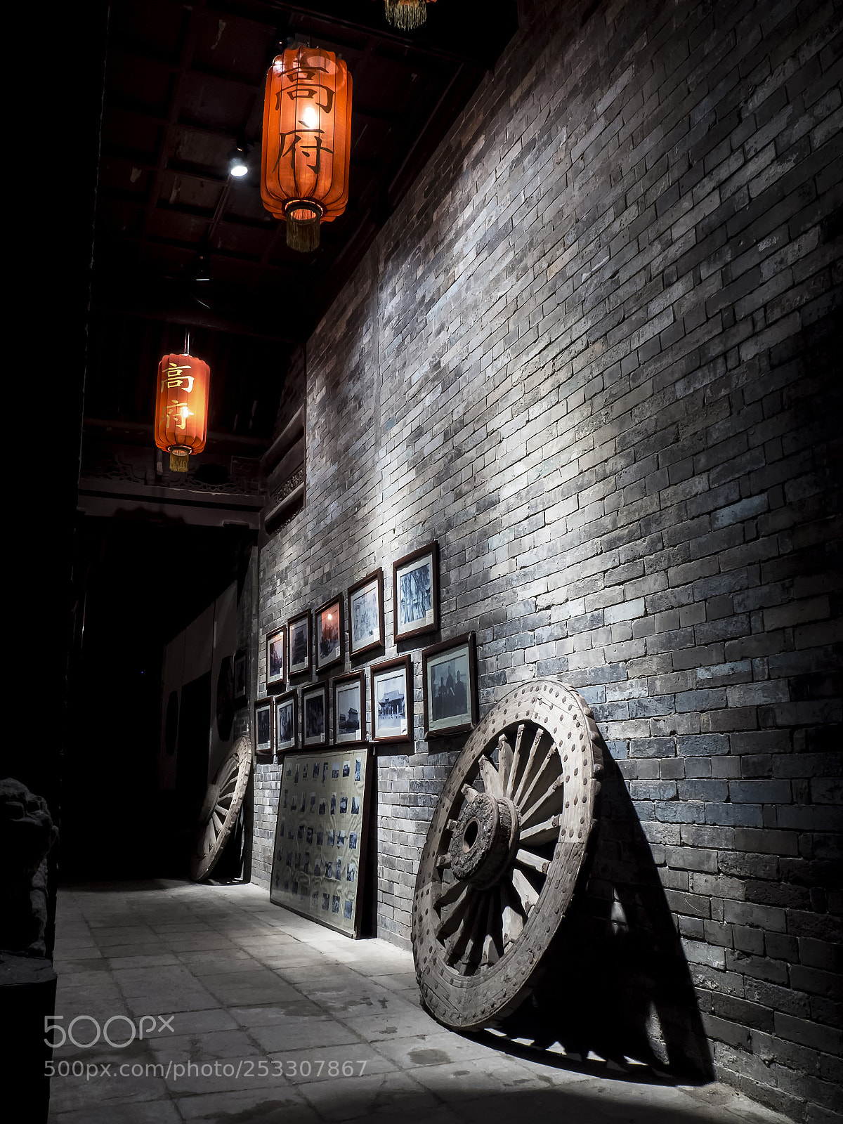 Olympus OM-D E-M10 II sample photo. Chinese museum photography