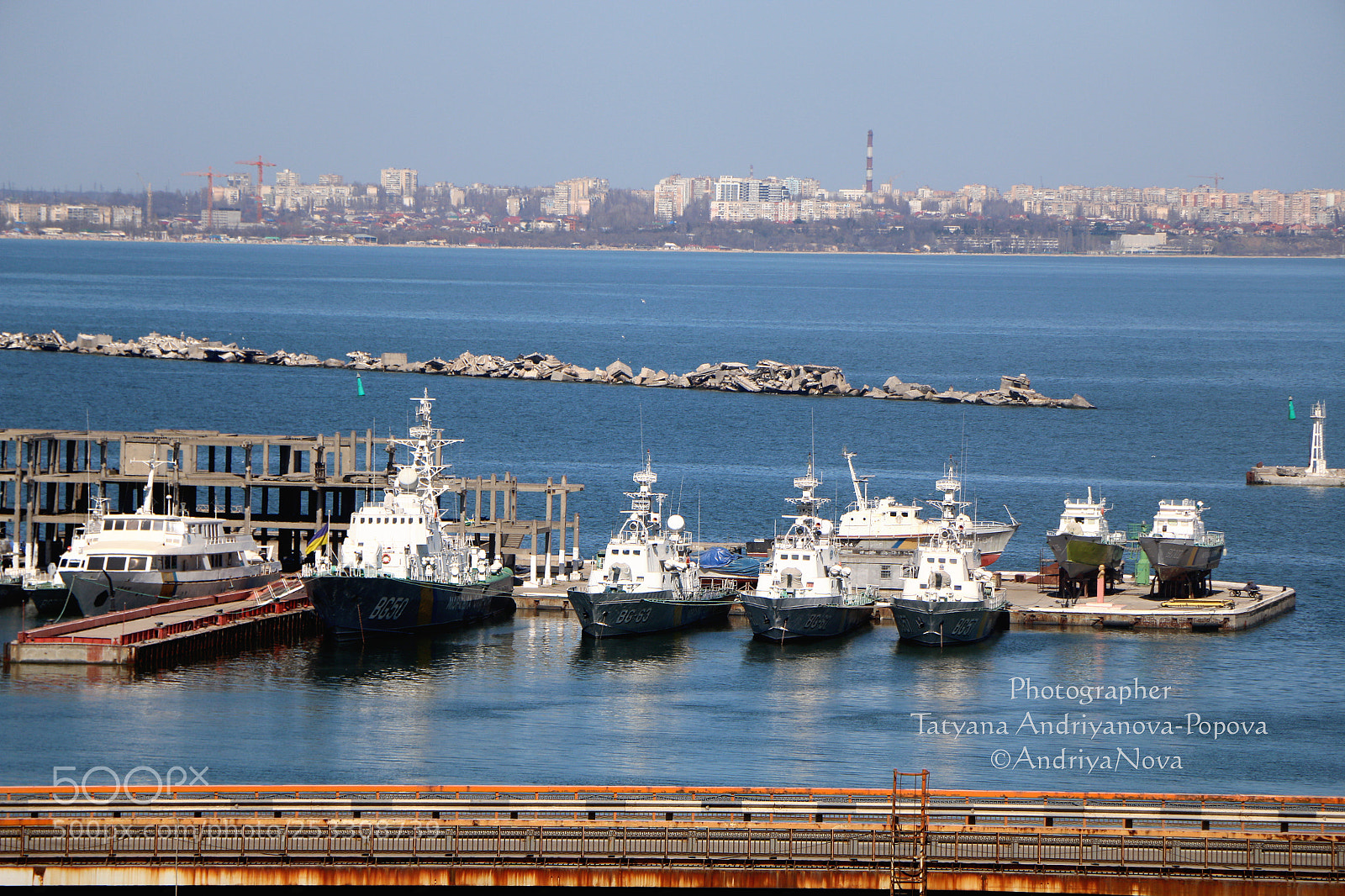 Canon EOS 70D sample photo. Port photography