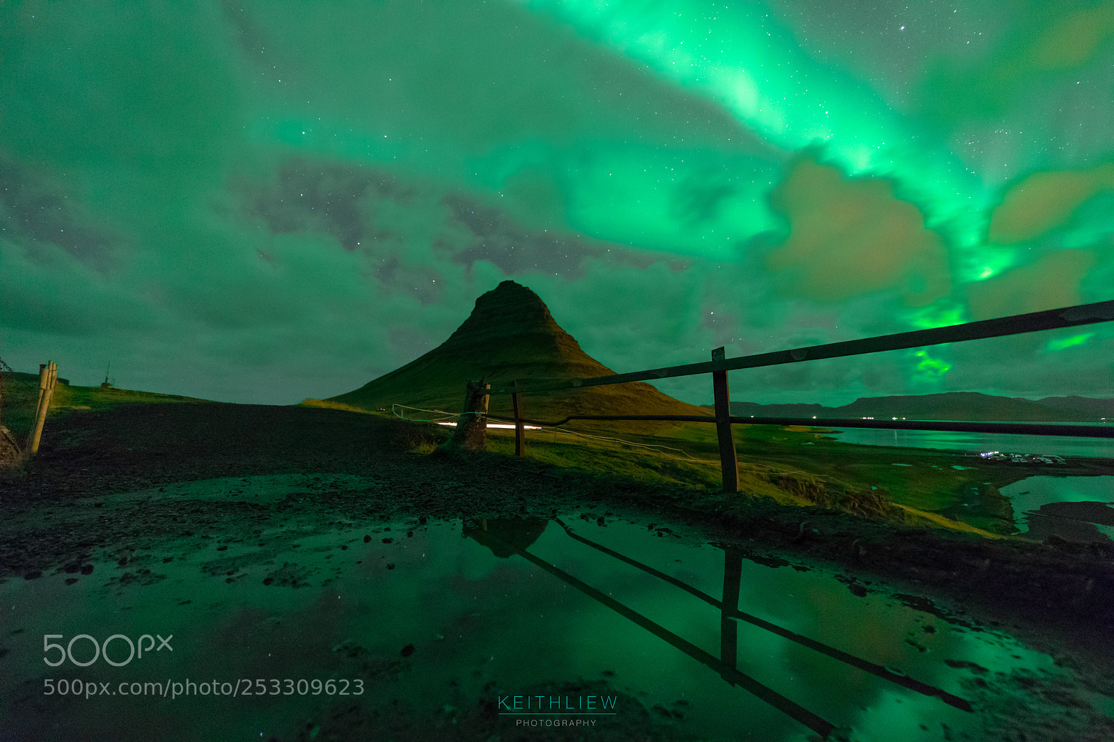 Canon EOS 5D Mark IV sample photo. Northern lights photography