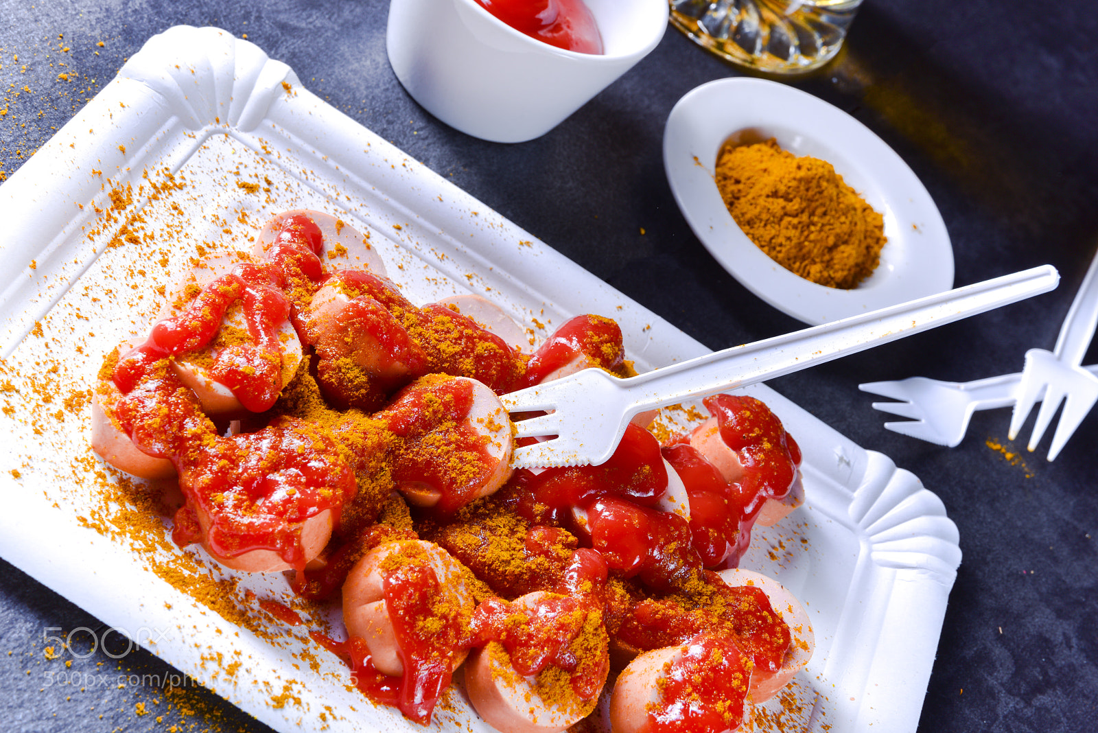 Nikon D810 sample photo. Curry bockwurst with beer photography
