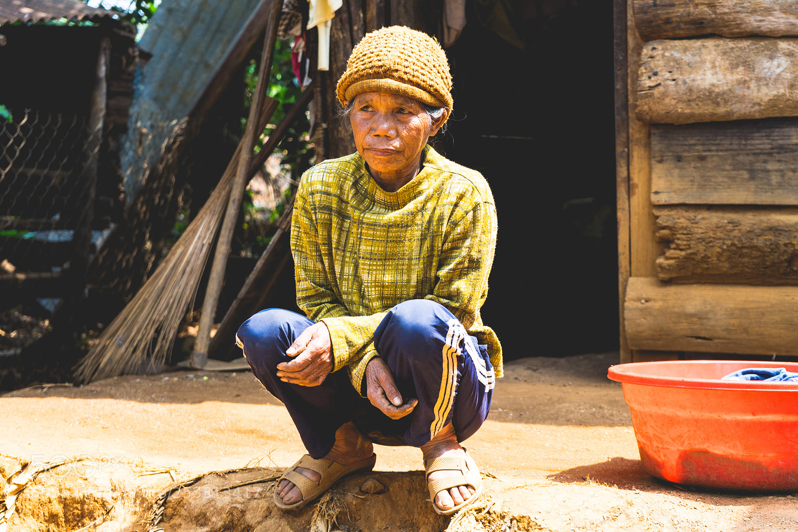 Sony a7 II sample photo. Lady in the village photography