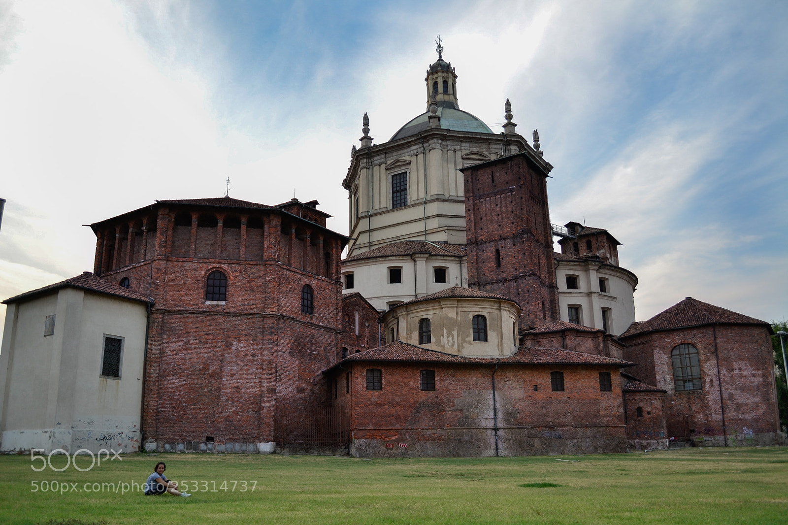 Nikon D3100 sample photo. Piazza vetra milano photography
