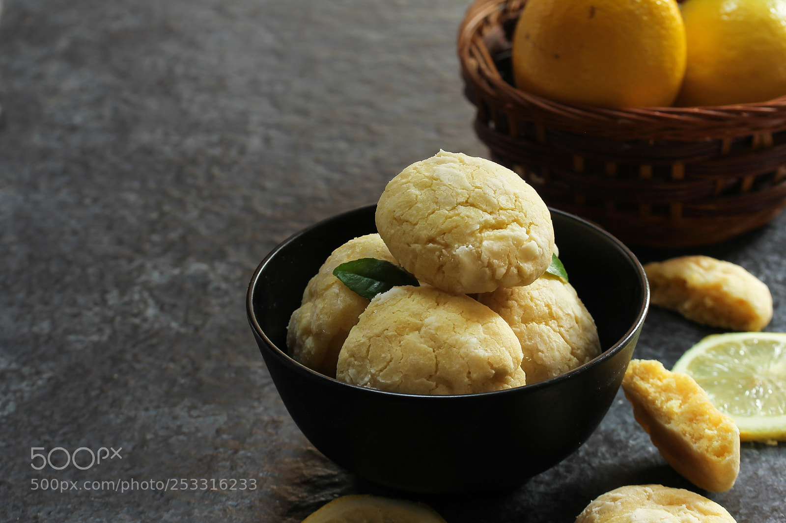 Canon EOS 60D sample photo. Homemade lemon cookies photography