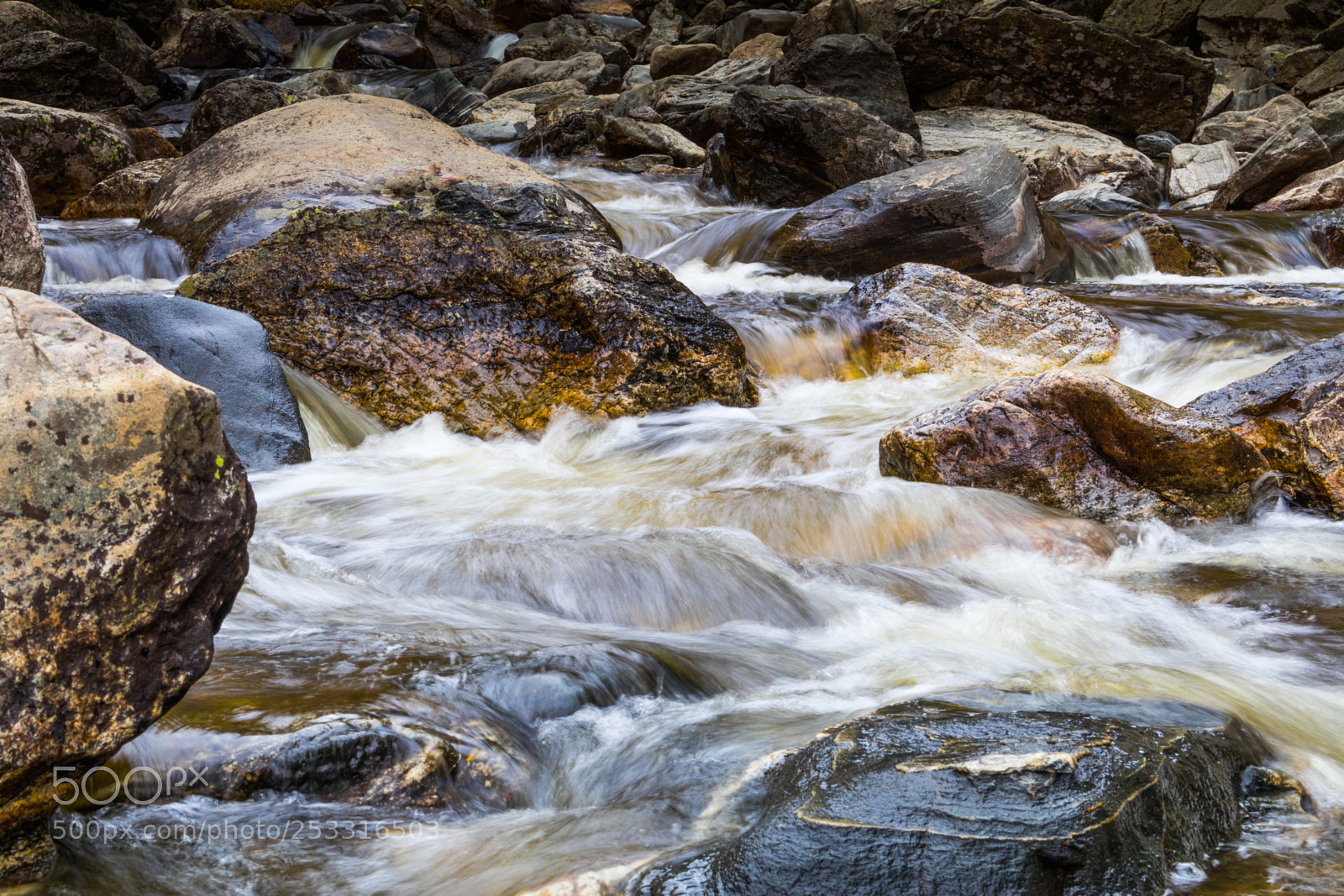 Canon EOS 80D sample photo. Among the bigger rocks photography