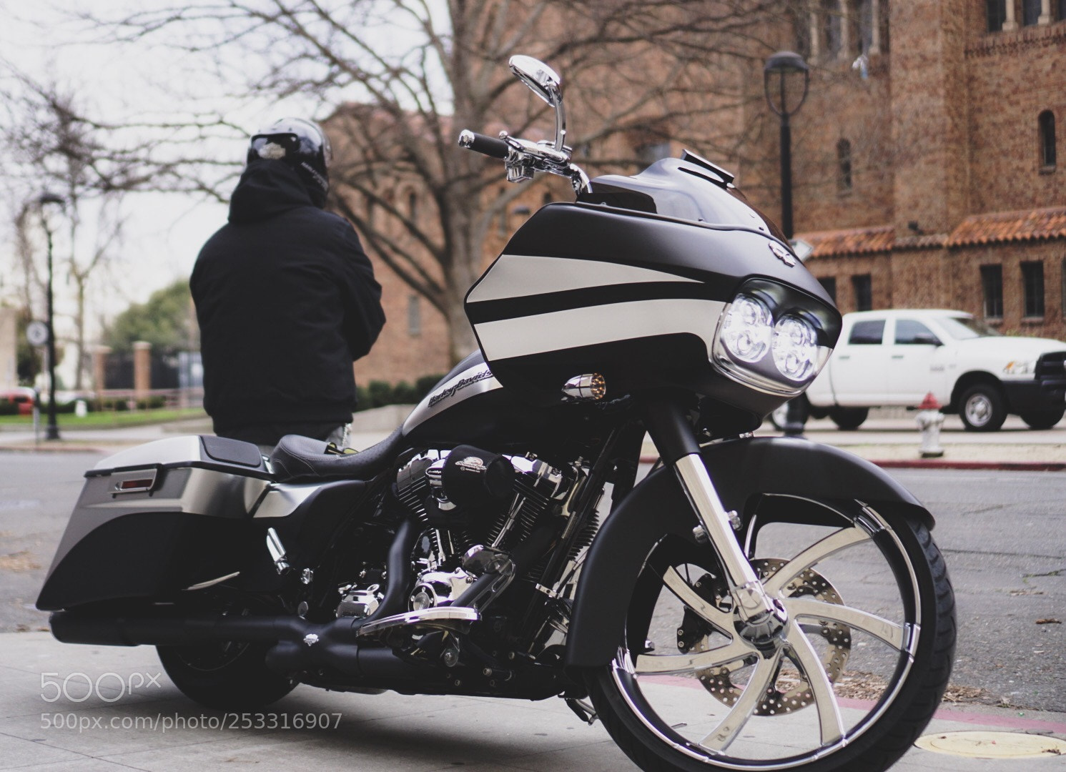 Sony a6000 sample photo. Street glide photography